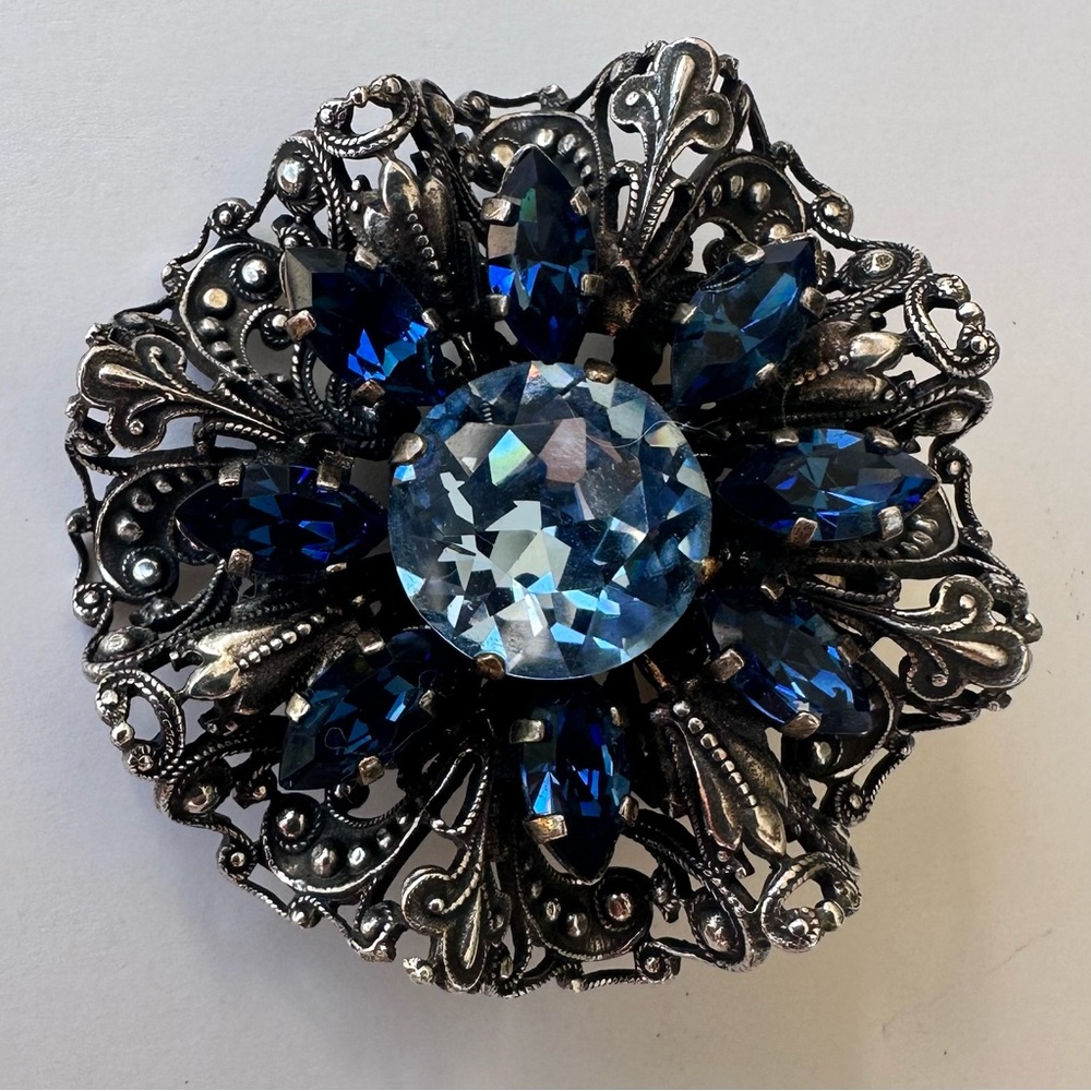 Vintage 1950s Christian Dior Rhinestone Dual Brooch & Scarf / Dress Clip - Picture 9 of 10